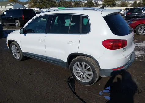 2013 Volkswagen Tiguan S/Se/Sel из США, поврежденный, VIN WVGBV7AX9DW519366